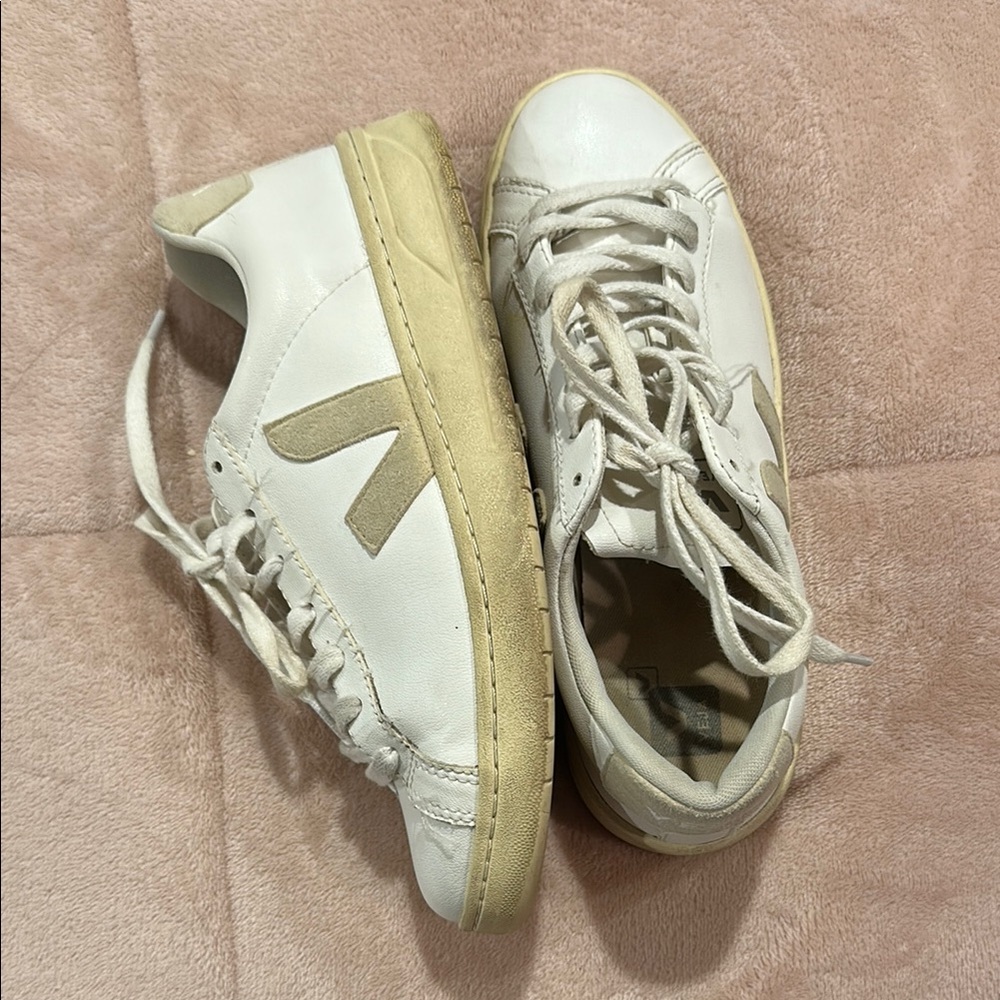 Veja White and Beige Sneakers